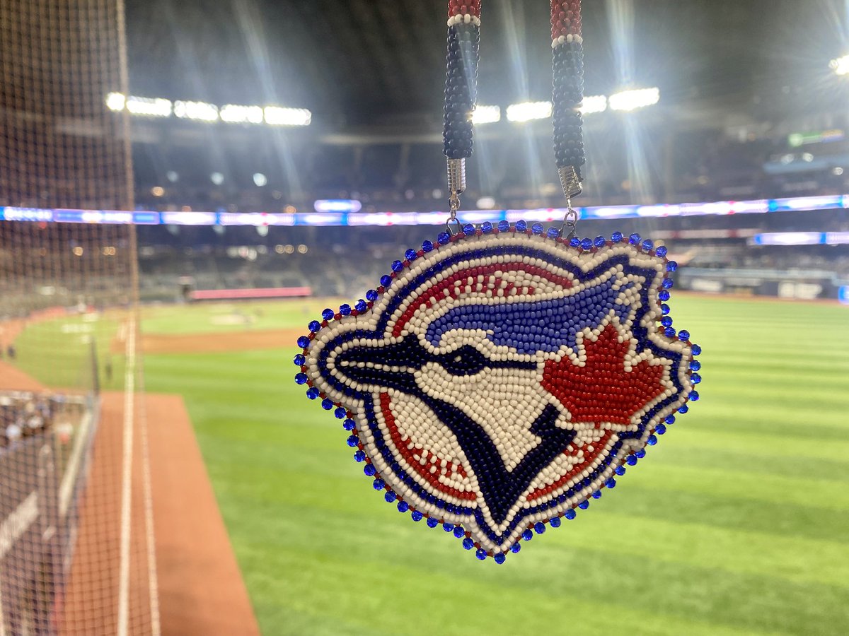 mskarenjoyner's tweet photo. #IndigenousPeoplesDay 🪶⚾️@BlueJays https://t.co/GxeLxSWpSM