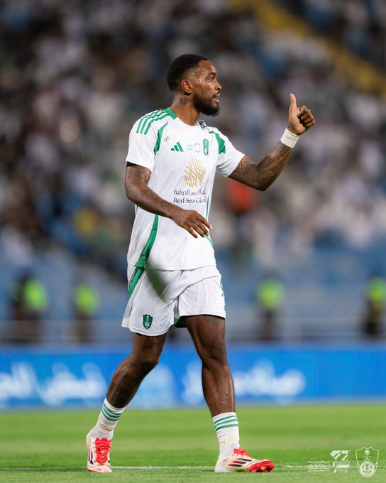 اهلاوي يتابعني اردها له 💚🤍

اقسم بالله بردها لكل اهلاوي 💚💚🤍

حب #الاهلي يجمعنا 💚💚💚💚🤍
#الاهلي