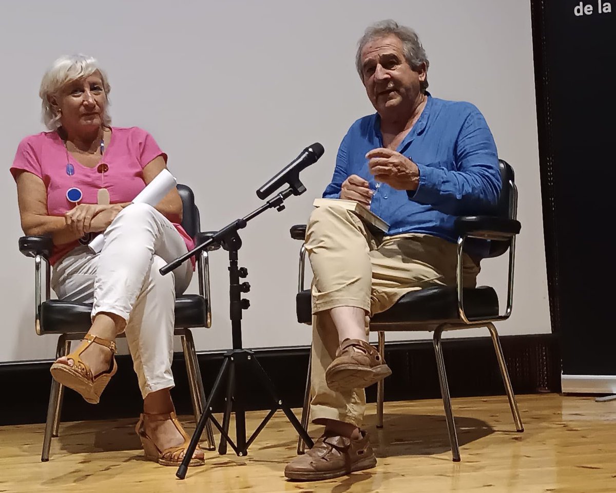 mtbprogressa's tweet image. Aquesta tarda ha tingut lloc la presentació del llibre “El complot del Garraf” al Museu Comarcal.

L’acte ha comptat amb les intervencions de Rosa Maria Codines, de la comissió del Centenari del Complot del Garraf, Tomàs Callau, historiador, Rafael Català, editor, i @jandreud.