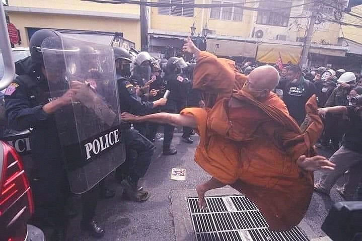 PHOTO | A.C.A.B / 1312