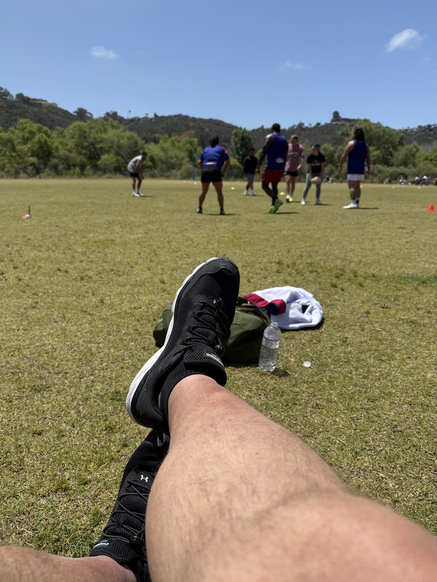 Eric Van Johnson tweet media