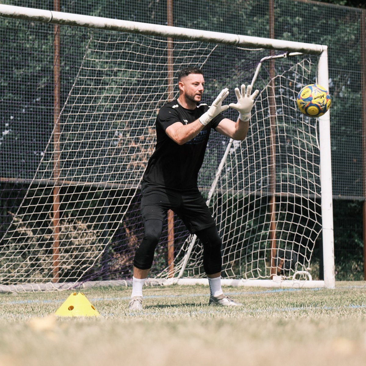 The Captain is back 💪⚫️⚪️

🧤 <a href="/SamBeasant/">Sam Beasant</a>
