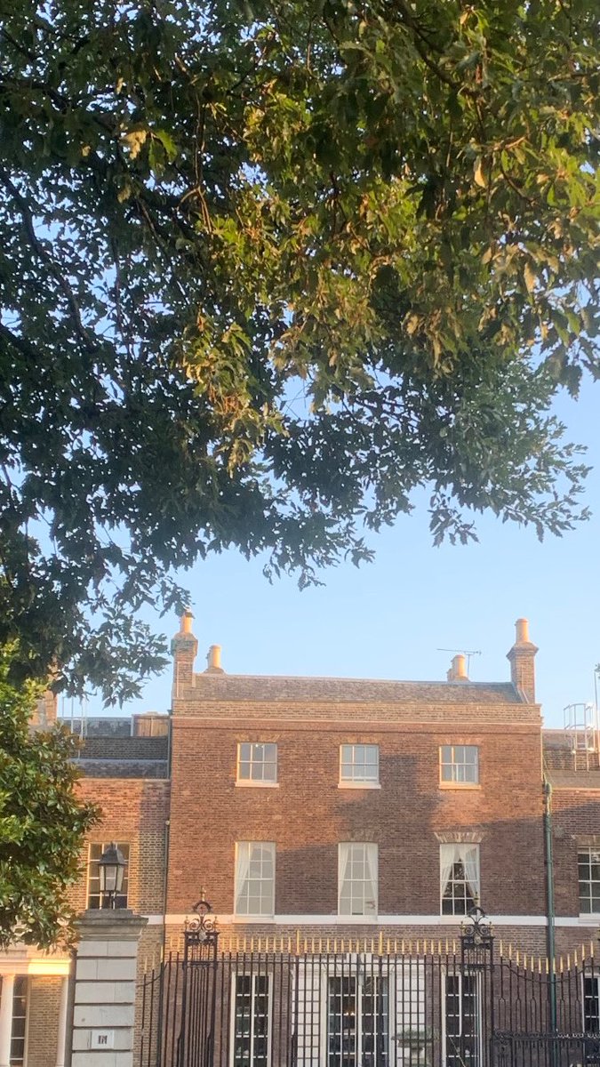 Special time at the Hurlingham Club 🏊‍♂️☀️#london #swim #tennis #summer #sunshine #bbq