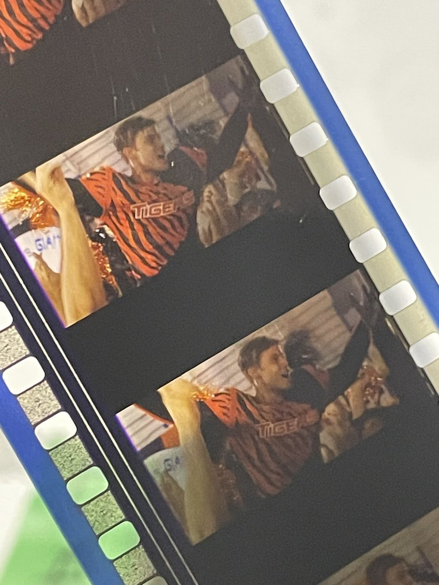 NCseventeen's tweet photo. Guess whats coming this August… Starship Troopers mint Technicolor Rome print!!! Scanners Inc print the legend! https://t.co/Jbz11XXtR9