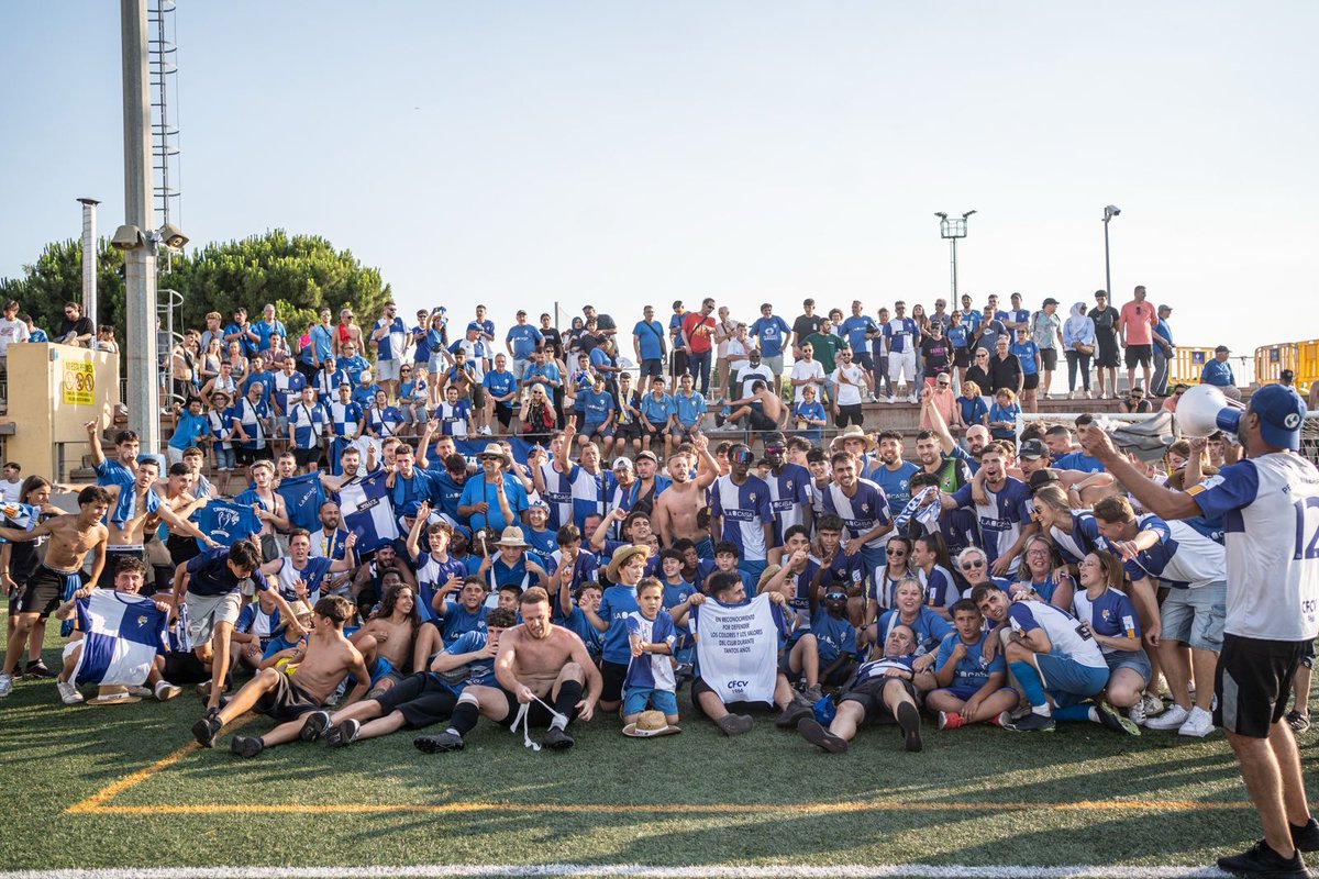 El CF Can Vidalet puja a Tercera Federació! 
L’equip aconsegueix l’ascens després de superar l’Atlètic Sant Just en el play-off

📢Més info: esplugues.cat/noticies/el-cf…

Felicitats <a href="/cfcanvidalet/">CF Can Vidalet</a>!