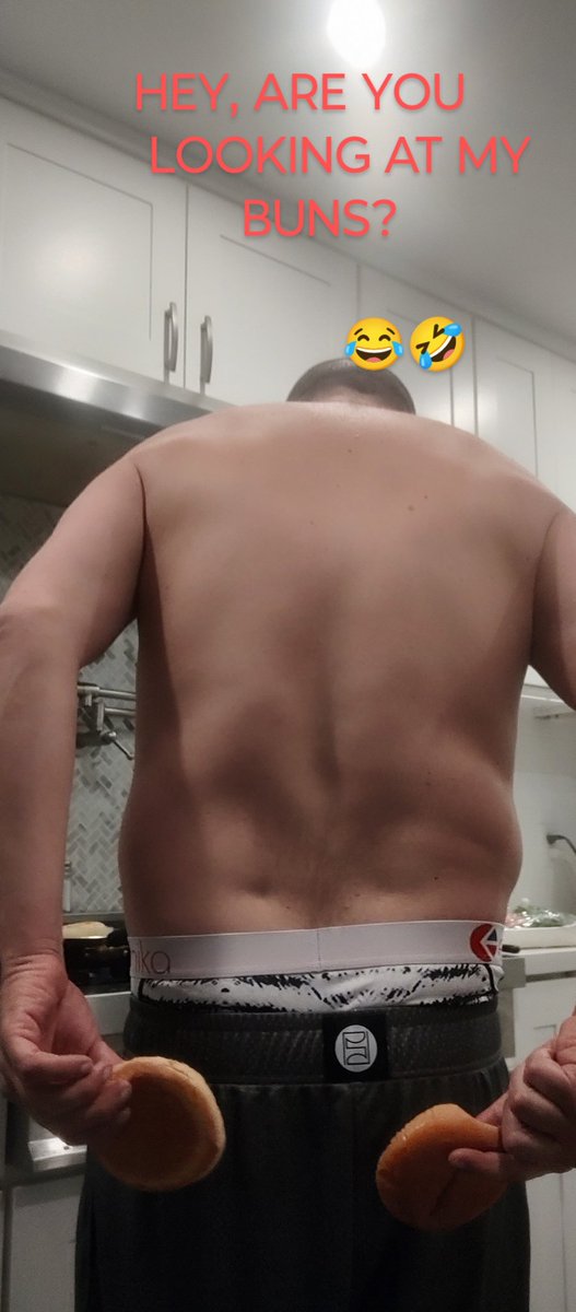 bigrigadventur1's tweet image. Here&apos;s a picture of my buns.    🤣😂
