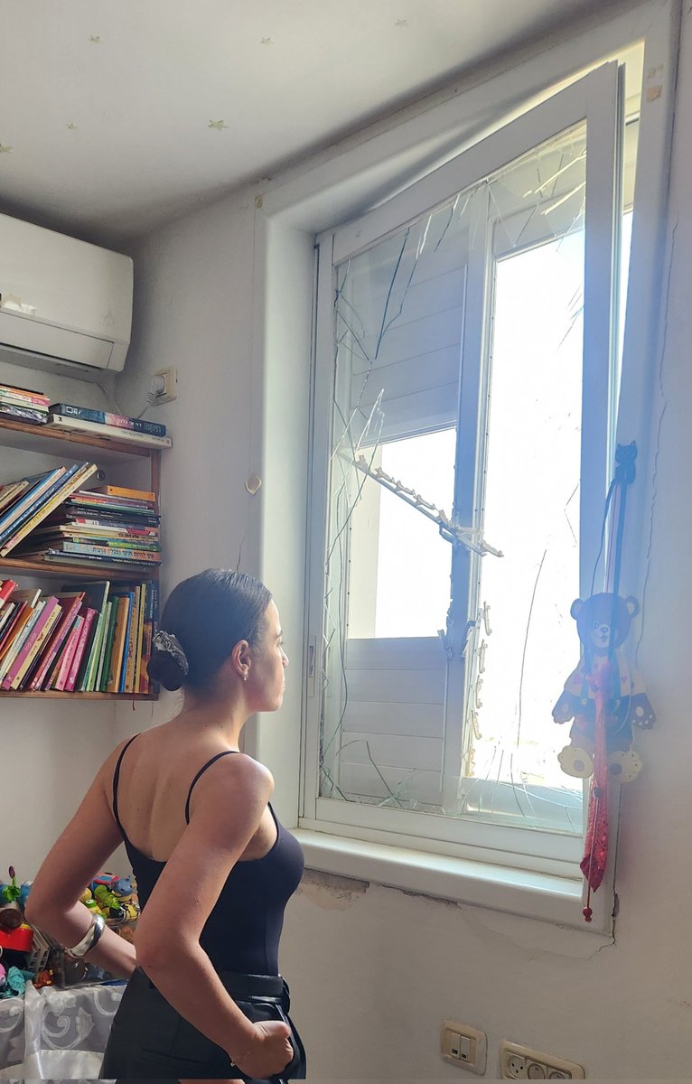 Danielle Roth Avneri דניאל רוט אבנרי tweet media