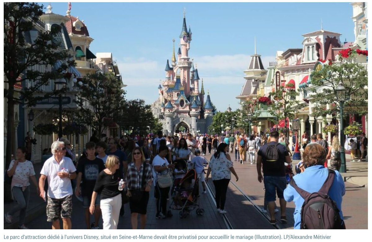 festgenommen
🐭 Paris: Mann hat ganz Disneyland gebucht, um dort 9-Jährige zu heiraten

Ein ausländischer „Bräutigam“ ließ sich den gesamten Disney-Park in Paris für zwei Tage sperren – um ein Kind zu heiraten. Die „Braut“ war gerade mal 9 Jahre alt.

Ein realer Vorfall,