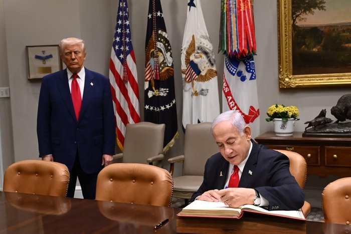 Mas Será Que O Trump Vai Entrar Diretamente Em Uma Guerra No Oriente Médio, Para Salvar Seu COMPARSA GENOCIDA DA PRISÃO?