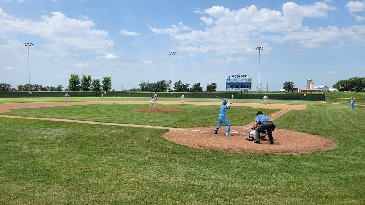 <a href="/Freeportbball/">Freeport Black Sox</a> <a href="/BoniSaints/">St. Boni Saints</a> <a href="/clearlakelakers/">Clear Lake Lakers</a> 👀