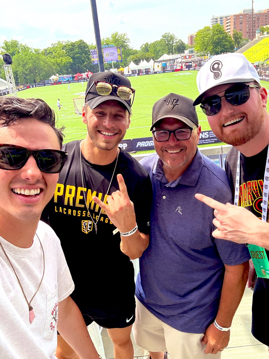 Boots are ON THE GROUND. 

Let’s have a night, Baltimore 🥍 ⚡️ 

<a href="/WarrenZeiders/">Warren Zeiders</a> 
<a href="/Krabs_Bets/">🦀💵</a> 
@ESPN