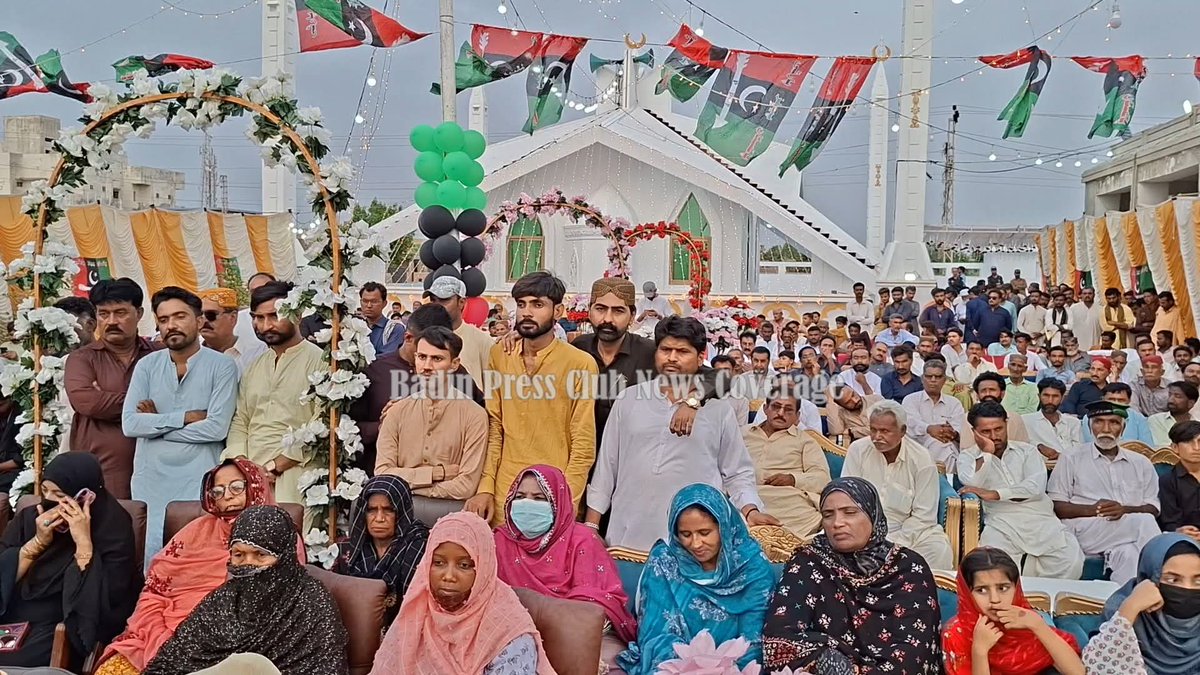 AlyeeIrfan's tweet photo. شہید محترمہ بینظیر بھٹو کی 72 ویں سالگراهه کی تقریب پاکستان پیپلزپارٹی کے ضلعی صدرو ضلع چیئرمین علی اصغر ھالیپوتہ کی جانب سے ڈسٹرکٹ کونسل میں منعقد کی گئی جس میں چیئرمین میونسپل کمیٹی بدین @PirMSaleh  اور ضلع بھر سے پیپلزپارٹی کی قیادت
 و کارکنان نے شرکت کی
#SalaamShaheedBenazir https://t.co/VDcj7Qgbom
