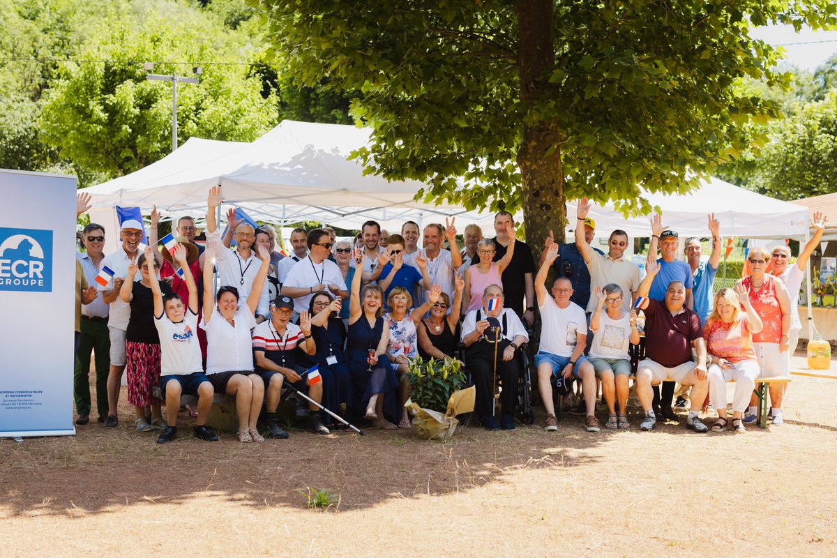 Nicolas Bay (@nicolasbay_) on Twitter photo 🇫🇷 Un an après les élections européennes, je tenais aujourd’hui à tous vous remercier lors d’un événement convivial dans l’Ain.
Au sein du <a href="/ecrgroup/">ECR Group</a>, nous nous battons pour défendre notre peuple et notre civilisation avec <a href="/MarionMarechal/">Marion Maréchal</a>, <a href="/G_Peltier/">Guillaume Peltier</a> et <a href="/LaurenceTrochu/">Laurence Trochu</a>. 🇫🇷 Un an après les élections européennes, je tenais aujourd’hui à tous vous remercier lors d’un événement convivial dans l’Ain.
Au sein du <a href="/ecrgroup/">ECR Group</a>, nous nous battons pour défendre notre peuple et notre civilisation avec <a href="/MarionMarechal/">Marion Maréchal</a>, <a href="/G_Peltier/">Guillaume Peltier</a> et <a href="/LaurenceTrochu/">Laurence Trochu</a>.
