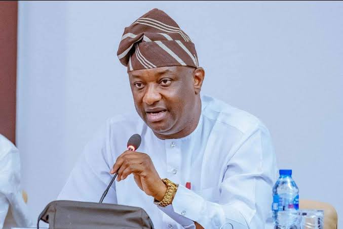 Mohammed Jammal (@whitenigerian) on Twitter photo BREAKING NEWS: In a major diplomatic win for Nigeria, the UK government has finally granted reciprocity following the firm stance of the Honourable Minister of Aviation and Aerospace Development, <a href="/fkeyamo/">Festus Keyamo, SAN, CON, FCIArb (UK)</a>, SAN, CON, under the leadership of <a href="/fmaviationng/">Federal Ministry of Aviation and Aerospace Devt.</a>.
Proudly, our very own BREAKING NEWS: In a major diplomatic win for Nigeria, the UK government has finally granted reciprocity following the firm stance of the Honourable Minister of Aviation and Aerospace Development, <a href="/fkeyamo/">Festus Keyamo, SAN, CON, FCIArb (UK)</a>, SAN, CON, under the leadership of <a href="/fmaviationng/">Federal Ministry of Aviation and Aerospace Devt.</a>.
Proudly, our very own