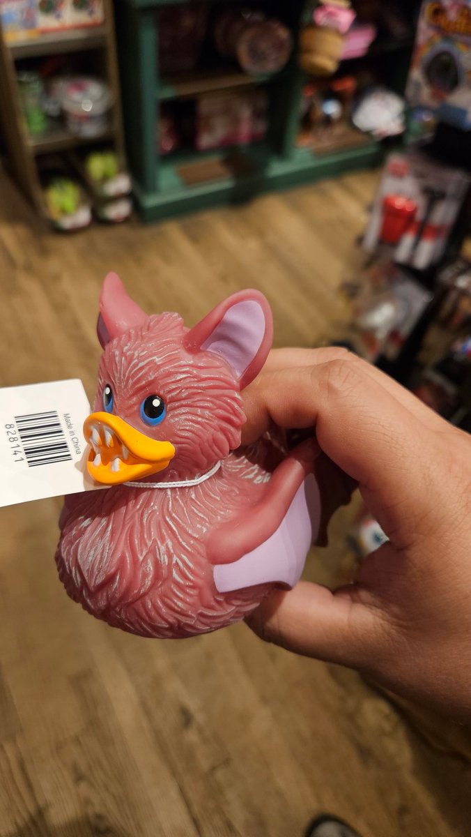 Look what I found. What would you even call it? A Dut or a Back? X3