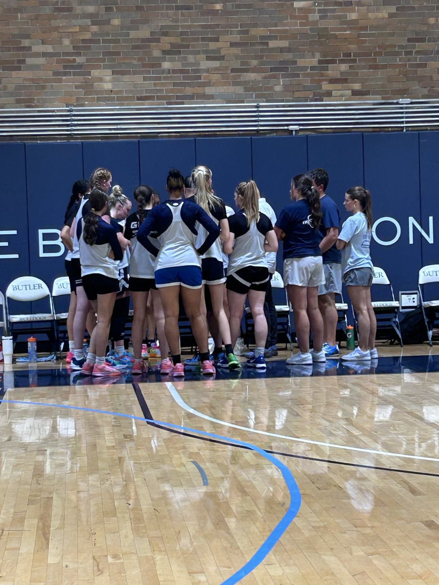8302R's tweet image. The MND Cougars win game two of the Butler Team Camp defeating Nazareth (IL). One more to go.