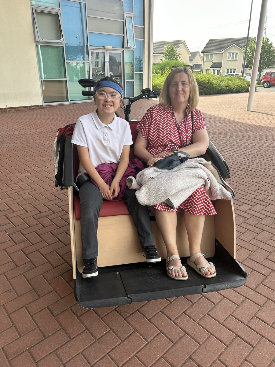 AlloaEASN's tweet image. A huge thank you to the wonderful volunteers from Cycling Without Age who visit us every Friday with the Trishaw bikes. Pupils and staff love their trips around the local area. It’s one of the highlights of our week. @AlloaAcademy 
#CyclingWithoutAge #CommunitySupport