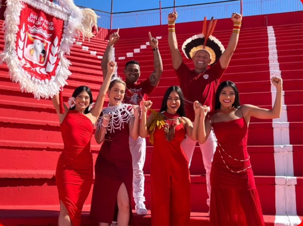 real cunhantã encantada ❤️🐮 tweet media