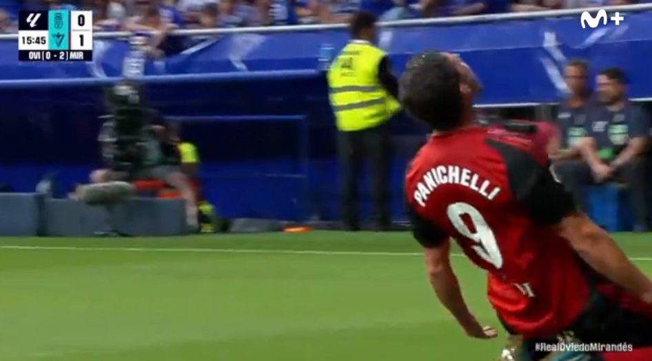 Fútbol en Movistar Plus+ (@movistarfutbol) on Twitter photo La perforadora del <a href="/CDMirandes/">Club Deportivo Mirandés</a>.
Joaquín Panichelli es un puñal: 21 goles esta temporada.
#LALIGAHYPERMOTION #LaCasaDelFútbol La perforadora del <a href="/CDMirandes/">Club Deportivo Mirandés</a>.
Joaquín Panichelli es un puñal: 21 goles esta temporada.
#LALIGAHYPERMOTION #LaCasaDelFútbol