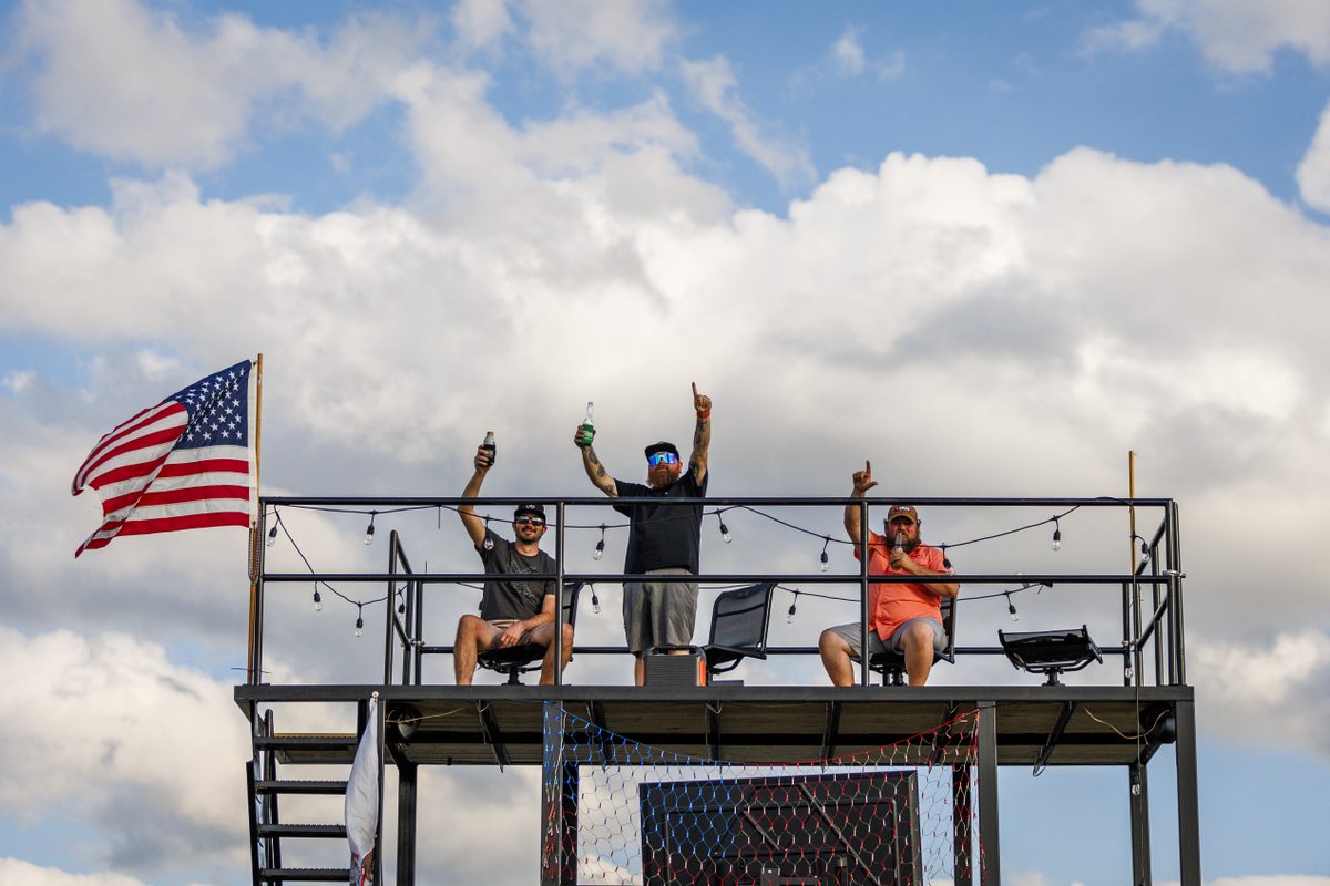 Wake up to race day! ☀️

👉 bit.ly/EPGPcamp25