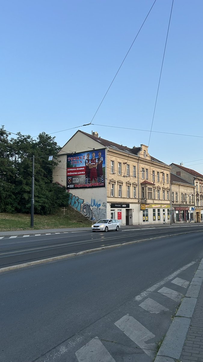 TallBb's tweet photo. @felixbondarev если ты вдруг не знал, где можно поставить официальные шины молотобойцев, то теперь есть контакт https://t.co/HM9VC73Z33