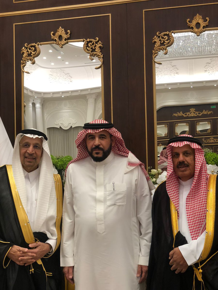 تشرفت هذا المساء الجميل بتلبية دعوة الأخ الكريم #أحمد_الناصر_الفالح   بحضور زفاف كريمته الى الشاب  #هديب_بن_علي_الهديب  ،في قاعة عبية نجد في مدينة الرياض - أسال الله أن  يبارك لهما وأن يجمع  بينهما بخير، وأن يرزقهما الذرية الصالحة ، واسأل الله لهما التوفيق والسعادة والهناء