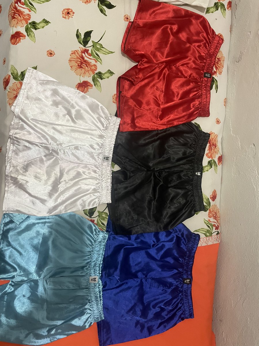 piaulino0504's tweet image. Comprei umas samba canções novas a alguns dias, querem me ver nelas?😏