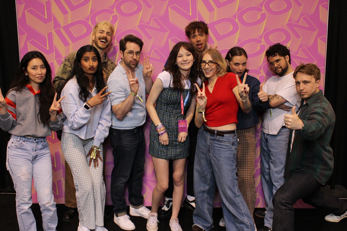 jess ఌ tweet media