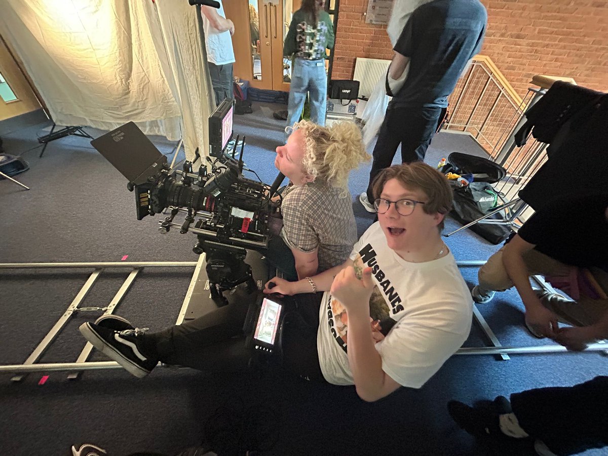 Get me back to set pls