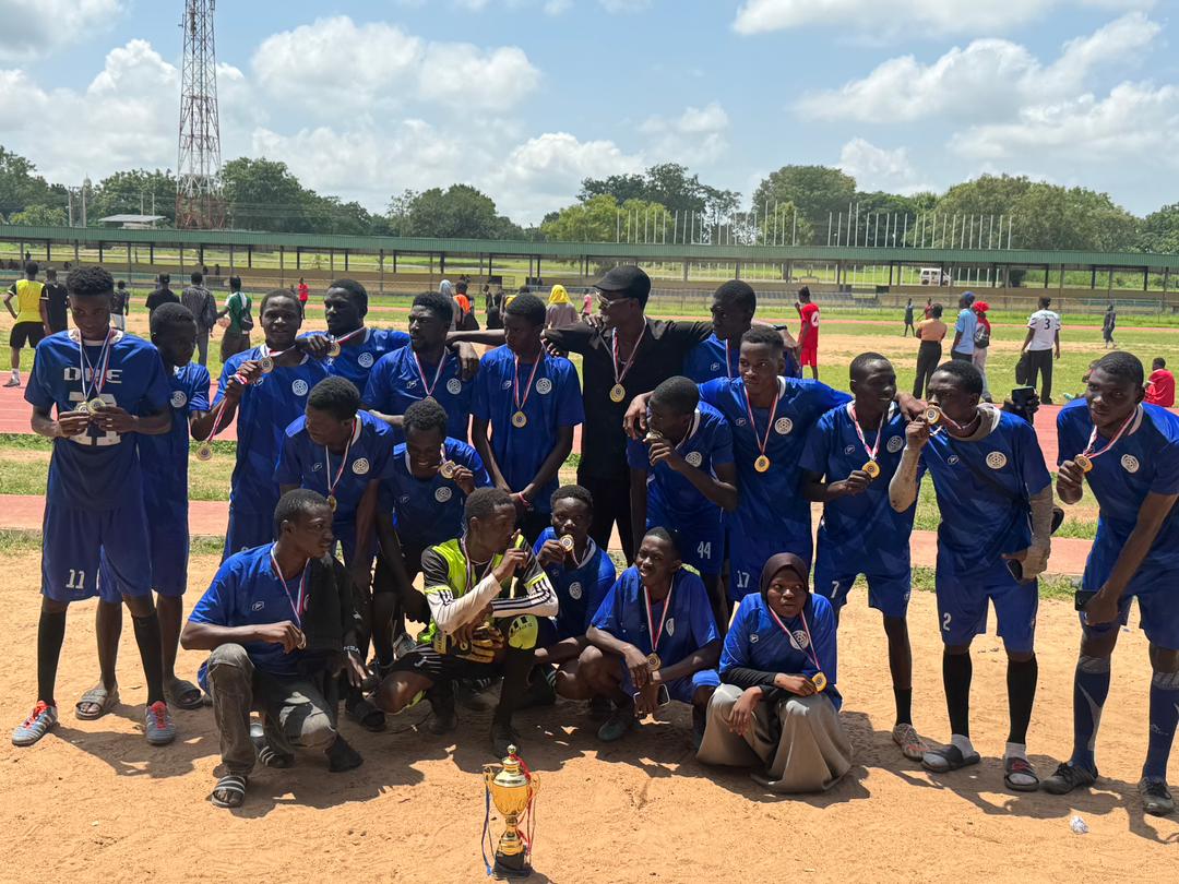 engine2_0's tweet image. ....where do we even start from ๐
MME are the new champions of "Engine 2.0 ๐โ๏ธ"
They defeated the Civil Lions 5-4 on penalties to make history as the first MME squad to win the tournament.
They came, they played, they conquered.
Engine 2.0 ๐โ๏ธ - more than a game.