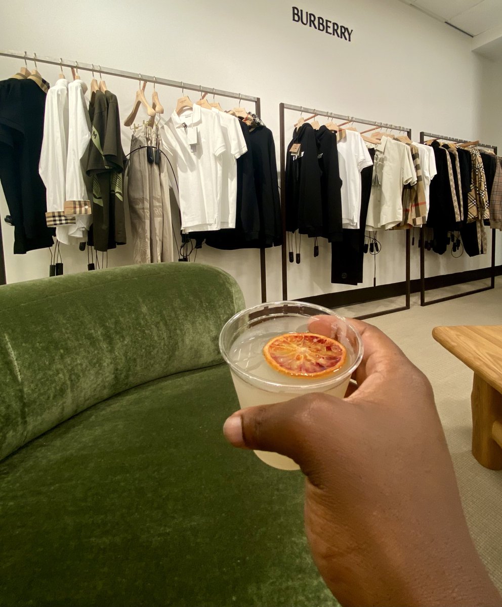 Stores that get you drunk before they take all your money &gt;&gt;&gt;&gt;&gt;&gt;