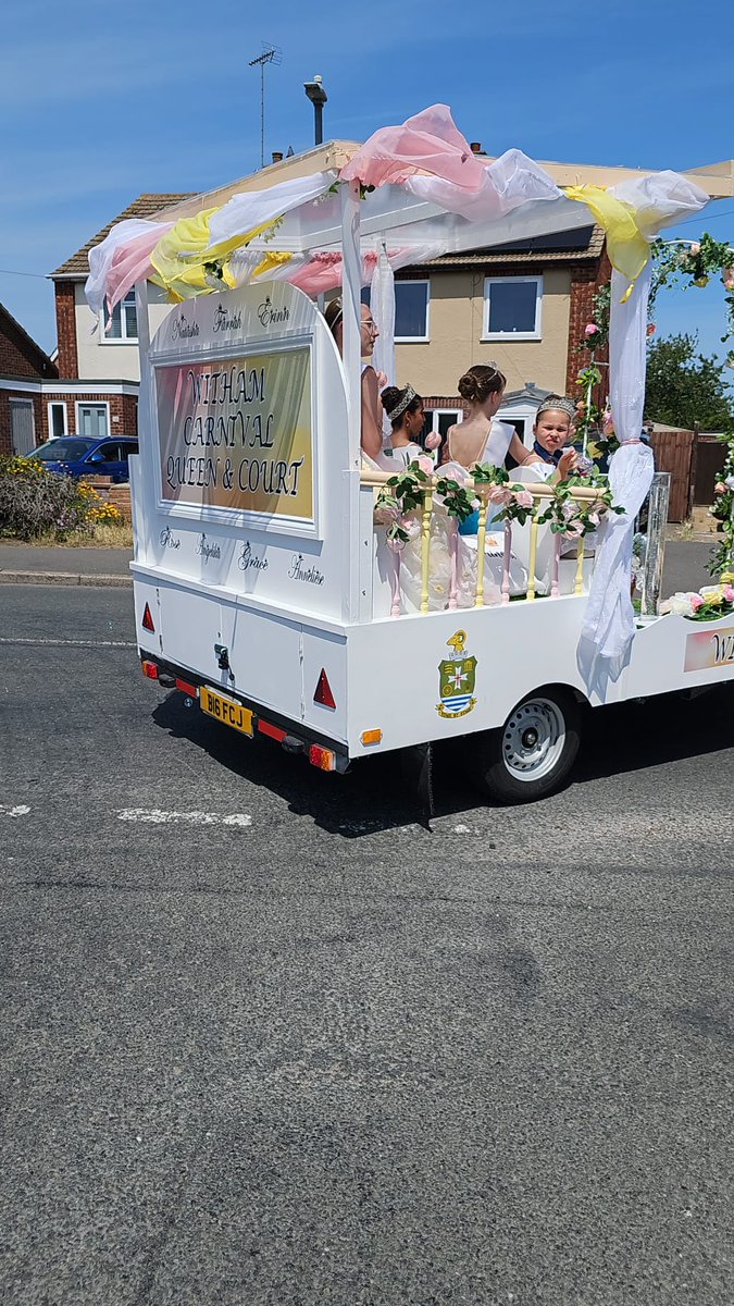 It was HOT for this year's Brightlingsea Carnival and Essex RAYNET were there providing safety comms.  Here are a few pics from the day. If you would like to help us support community events, then drop us a line.   essexraynet.co.uk <a href="/RAYNET_UK/">RAYNET_UK</a> <a href="/theRSGB/">RSGB</a>