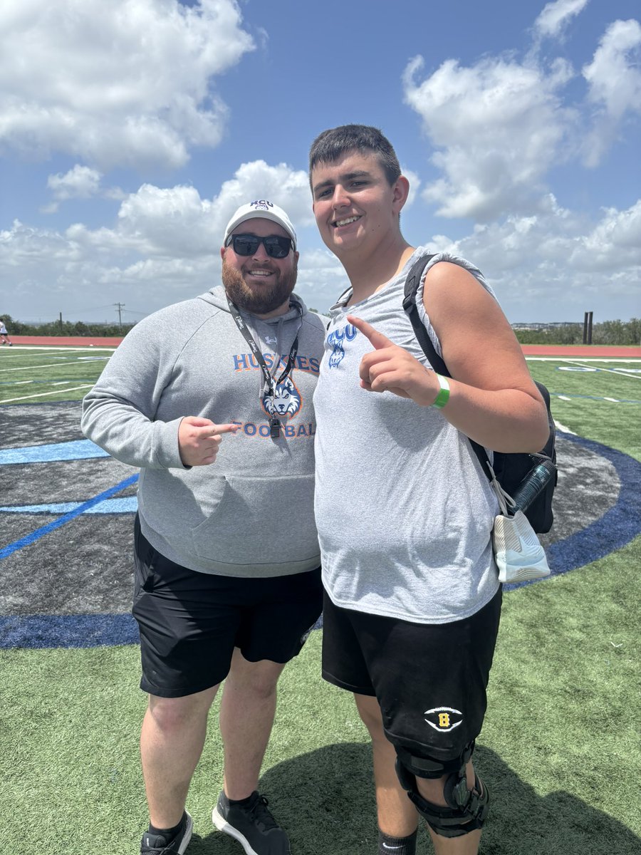 EvanKompara's tweet image. Thanks HCU Football for the great camp and all the competition and coaching y’all gave me thank you DAWGS UP