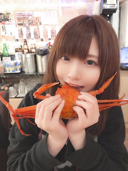 コスプレイヤーすみれおじさん(紫花菫)のTwitter画像2