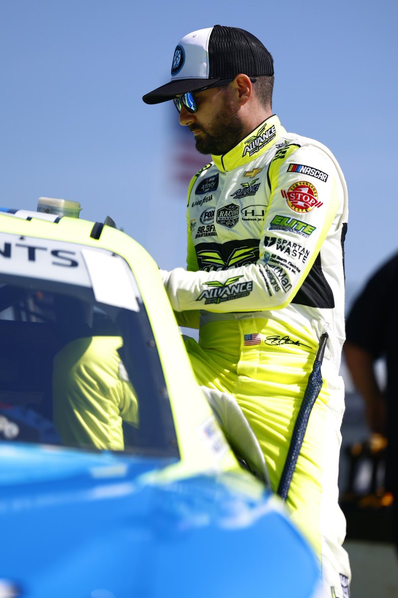 JCR_Clements51's tweet photo. It's Tricky, It’s Tricky to race around, race around @PoconoRaceway & it’s ALL go for @JClements51
@NASCAR_Xfinity Green Flag Drops Now!
@AllianceDriveA1
@AWPowerEquip
#ALLSouthElectric
Starts P21
Pit stall 27
Stages 25 / 50 / 100
@XfinityRacing @TheCW #TrickyTriangle 🔺🔺🔺 https://t.co/GYJBwEux9Y