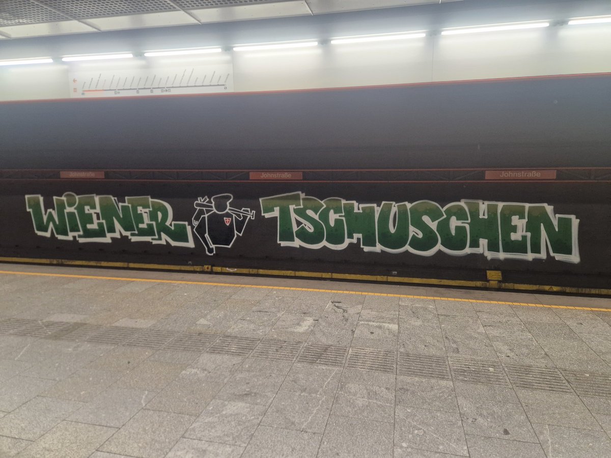 Ich würde ja "Wiener 😘 schmusen" fast besser finden #Wienliebe