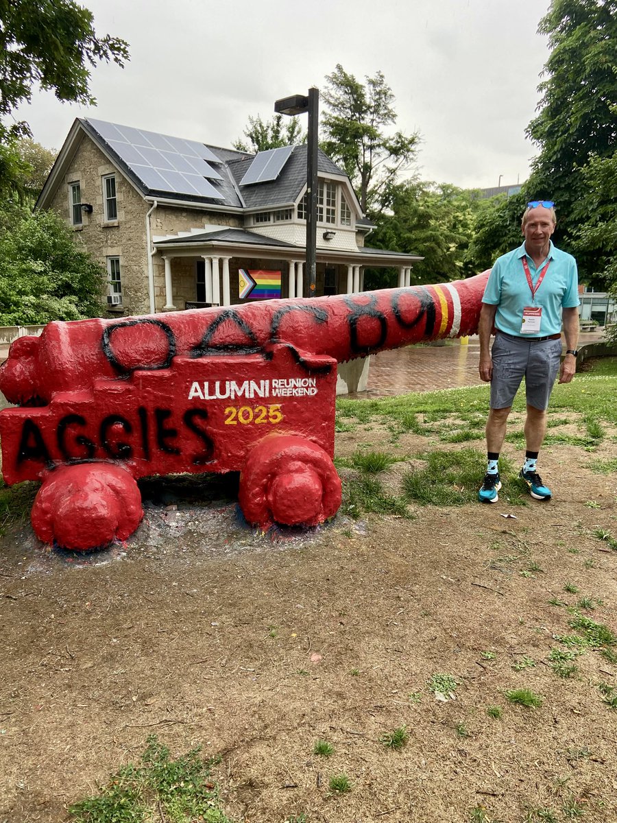 Back visiting my Alma Mater at the University of Guelph today. 45 years for OAC 80. Somebody painted the cannon last night! Haha!
