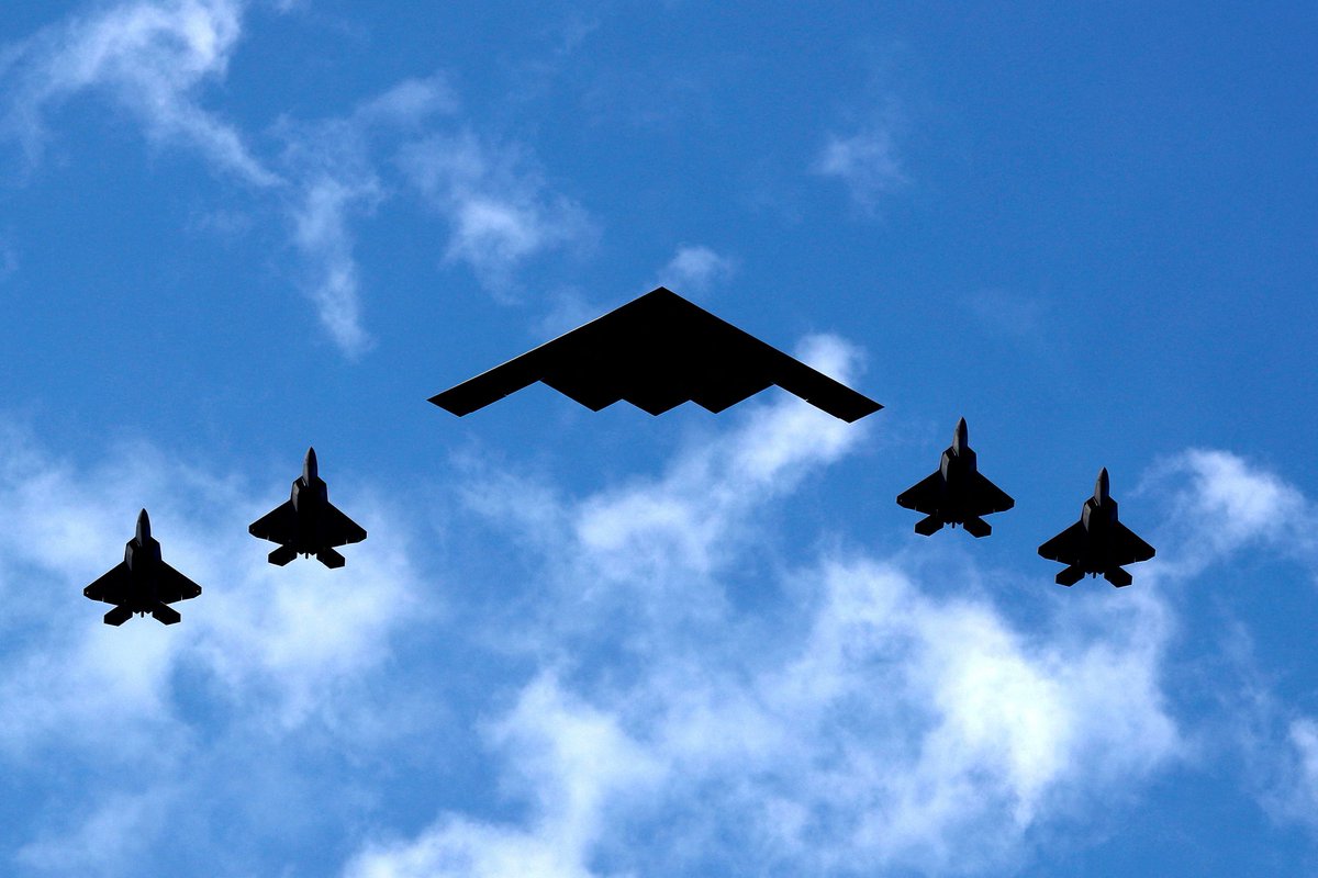 🚨 BREAKING : "USA: Trasferimento di bombardieri B-2 sull'isola di Guam nel Pacifico"
