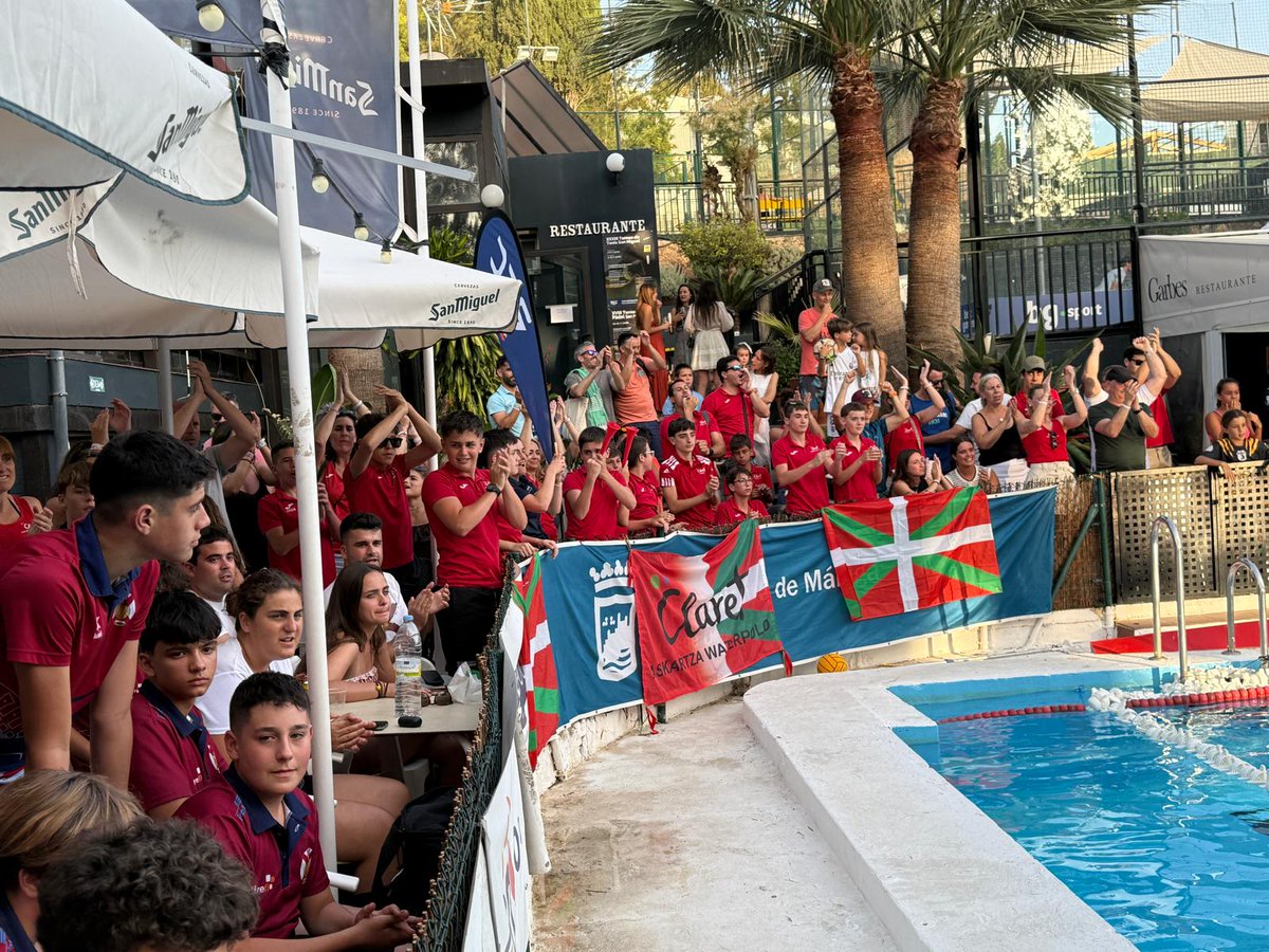 El equipo infantil femenino de <a href="/WAskartza/">Claret Askartza WP</a> jugará las semifinales del CTO de España tras superar a un excelente <a href="/cnboadilla/">CD Natación Boadilla</a> Victoria de 8-7 después de un 0-3 inicial. Sus compañeros infantiles las han llevado en volandas!! Grandes Chicos!