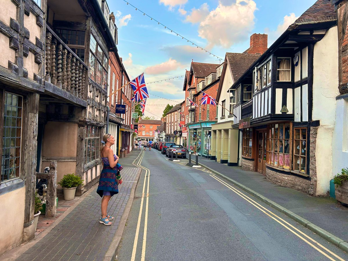 Much Wenlock, Shropshire, Union Jacks everywhere.

You love to see it 🇬🇧