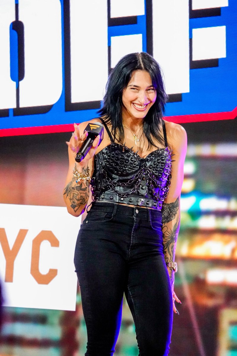 NYC MAMI

<a href="/RheaRipley_WWE/">RheaRipley_WWE</a> 

#Fanaticsfest