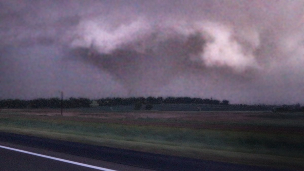 RileyBellWX's tweet photo. Saw several beautiful Tornadoes in southeast ND yesterday #ndwx https://t.co/UwdbtGMHEr