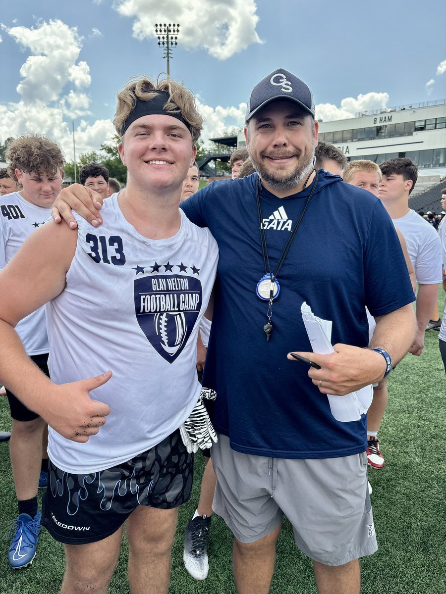 NoblesDax's tweet image. Got a lot of good reps at the Clay Helton Camp today!  Great day with @GSAthletics_FB !

@GSCoachHelton @CoachZLankford @ToombsFootball1 @CoachBMart @Rivals @One11Recruiting @247recruiting @GeorgiaPrepMag @RecruitGeorgia @EliteGARecruits @On3Recruits @SEGAInTheGame