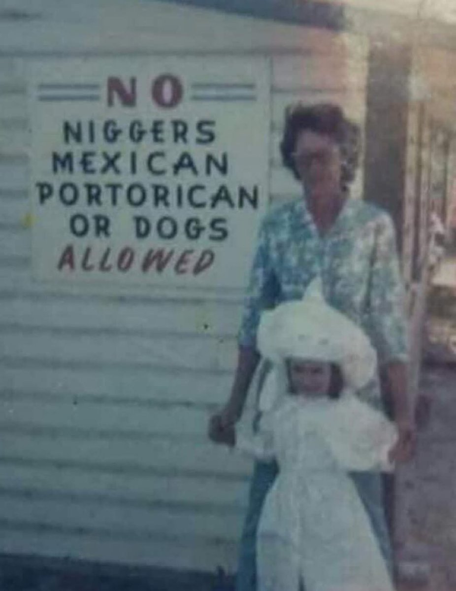 RobbKnows's tweet image. But but #LatinosForTrump #NotOurFight