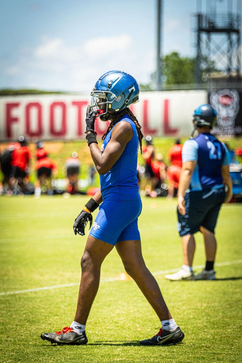 Taj Mauldin (@tmauldin21) on Twitter photo Good week/weekend didn’t get the job done but great learning experience <a href="/Coach_Vaughn85/">Josh Vaughn</a> <a href="/scottlove30/">Coach Love</a> <a href="/logan_blanke/">Logan Blankenship</a> <a href="/WF_CougarFball/">Wake Forest HS Football</a> Good week/weekend didn’t get the job done but great learning experience <a href="/Coach_Vaughn85/">Josh Vaughn</a> <a href="/scottlove30/">Coach Love</a> <a href="/logan_blanke/">Logan Blankenship</a> <a href="/WF_CougarFball/">Wake Forest HS Football</a>