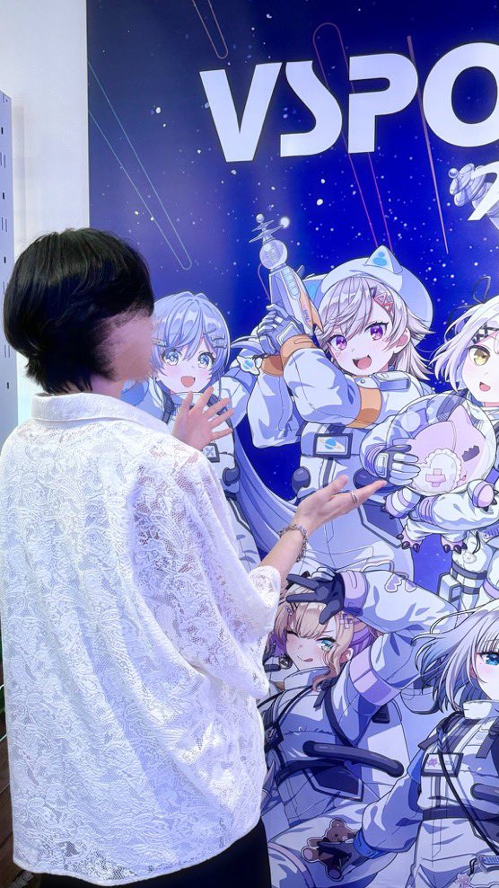 すみー星を征服しに行ってきました！🫡
相変わらずめとフードは美味でした😻😻
インスタントラーメンは見た目すごい辛そうやったけど食べやすかった！
もうニートイートミート食べれないの残念やけど色んな料理食べれたからほんと満足です😇😇
 #小森めと