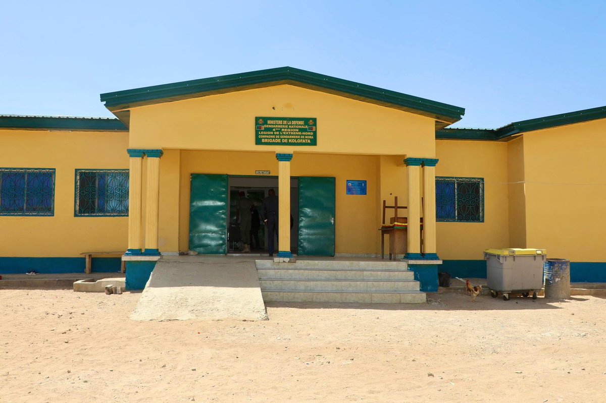 UNDPAfrica's tweet image. Resilient communities in Far-North Region of Cameroon are rebuilding with dignity!

✅ 497 security personnel trained
✅ 22 justice &amp;amp; security infrastructure built 
✅ Local vigilance committees collaborating w/authorities

Thanks to our #PartnersAtCore
➡️ bit.ly/4k4NfQK