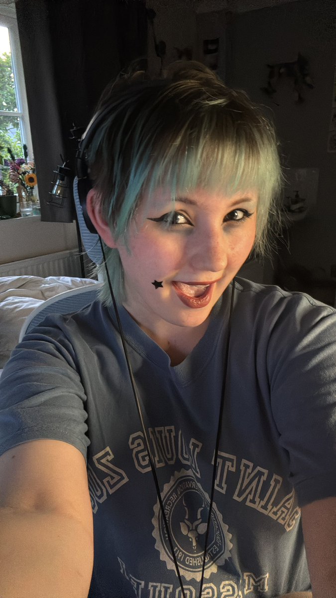 Tipsy tourney pride time!!!! 
@  twitch.tv/fabricsexe