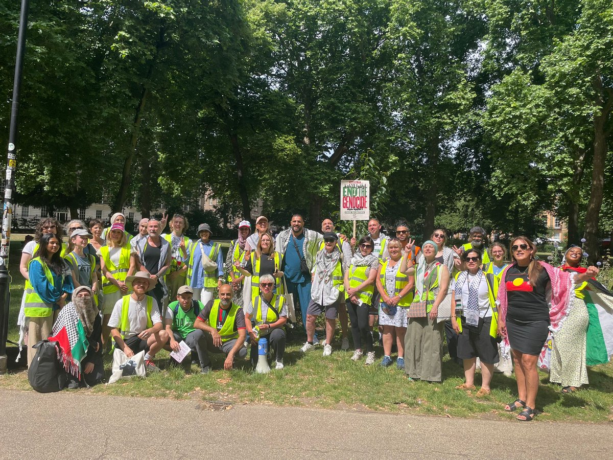 Some of our amazing stewards were joined this morning by the incredible Dr Mohammed Mustaf and Australian indigenous senator Lidia Thorpe

Thanks stewards for all you did today in intense heat 👏