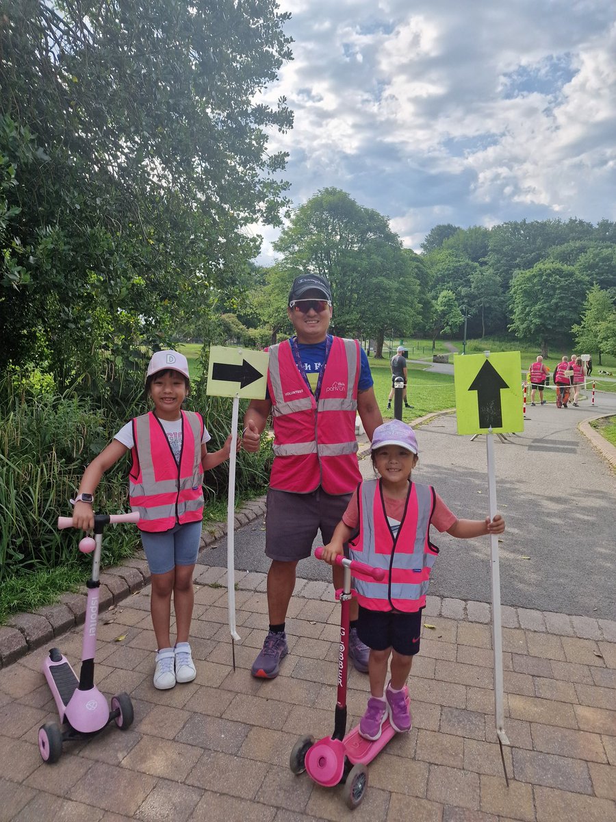 Usual Saturday wify doing parkrun 5km, myself volunteering with daughters, swimming with them and coming back to do my own 10km easy running.